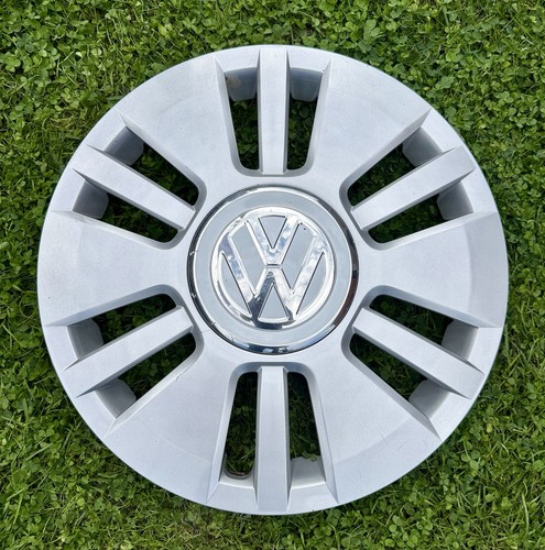 Volkswagen wheel trim - vw,