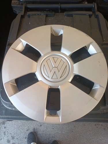 Wheel trim hub cap - up,